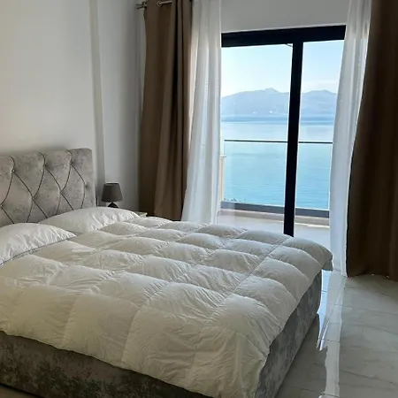 Διαμέρισμα Seaview Luxury Σαράντα